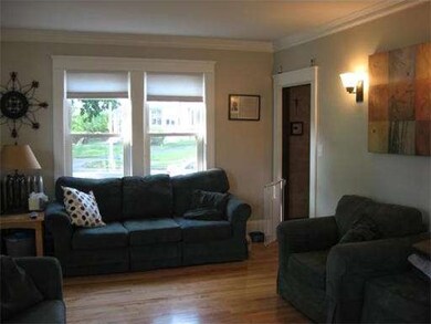 16 Brownell St, Worcester, MA 01602 - photo 7