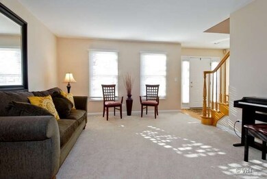 unlisted-address, Naperville, IL 60564 - photo 2