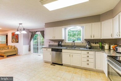 11967 Cottonwood Ct, Lusby, MD 20657 - photo 4