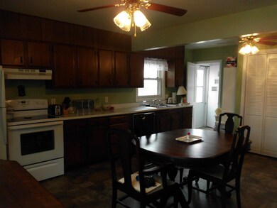 Kitchen v 2