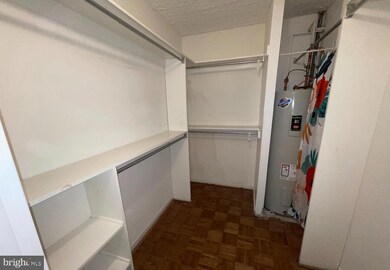 19 Rock Hill Rd unit 2D, Bala Cynwyd, PA 19004 - photo 7