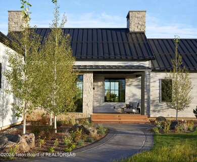 810 Sharp Tail Ct, Driggs, ID 83422 - photo 2