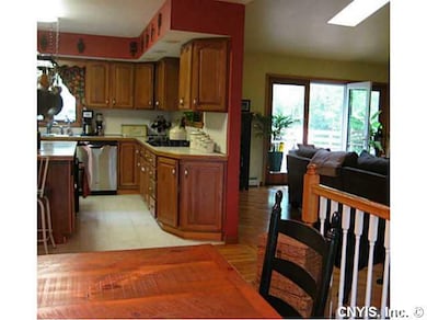 Dining Room. Transition area to kitchen livig room