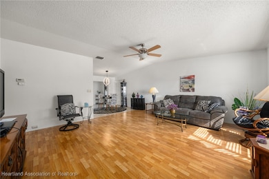 3902 Sunbird Cir, Sebring, FL 33872 - photo 6