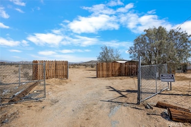 56312 Cone Blvd, Landers, CA 92285 - photo 3