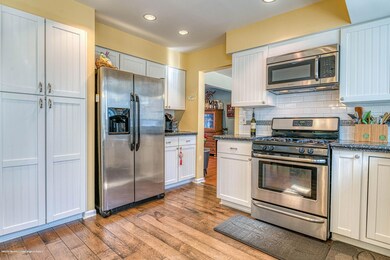 6 Burdge Dr, Middletown, NJ 07748 - photo 4