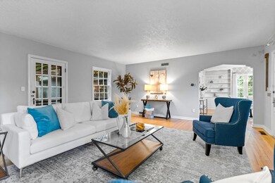 mls-556 23rd St NE 9