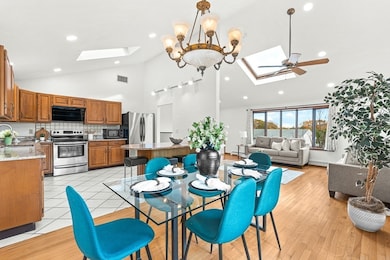 25 Murdoch Rd, Stoneham, MA 02180 - photo 6