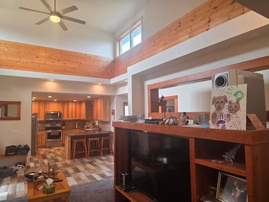 576 Trail Ridge Ln, Plymouth, WI 53073 - photo 7