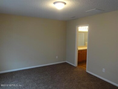 11543 Tori Ln, Jacksonville, FL 32218 - photo 5