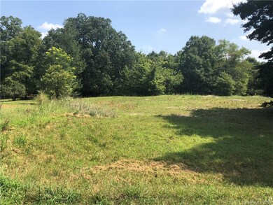 1015 Rockland Cir SW, Concord, NC 28027 - photo 3