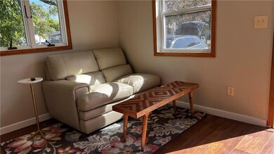 931 Spring St, Des Moines, IA 50315 - photo 6