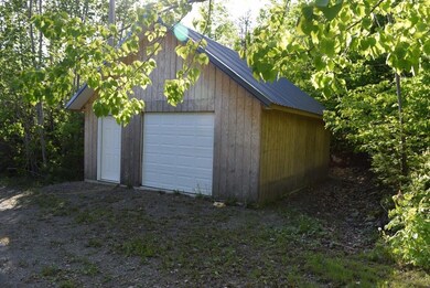 The garage has recently been...
