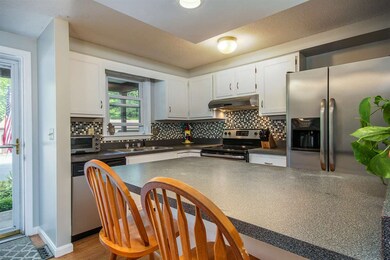 12 Whispering Pines unit 5, Colchester, VT 05446 - photo 6