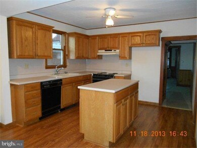 546 Franklin St, Hamburg, PA 19526 - photo 7