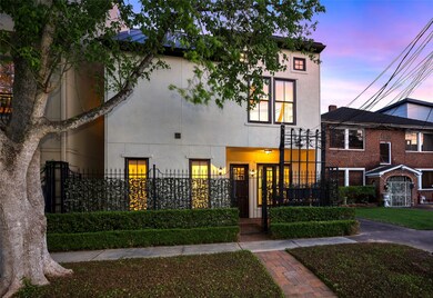 Sophisticated free standing townhome with classic