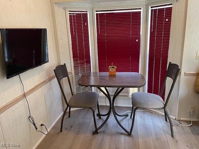 4534 Lake Rd E unit 12, Geneva, OH 44041 - photo 4