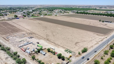 7036 Mcnutt Rd, Anthony, NM 88021 - photo 2