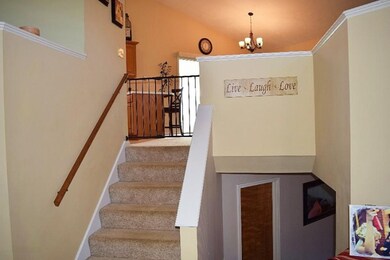 Foyer 2.jpg