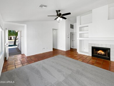 717 E Saragosa Ct, Chandler, AZ 85225 - photo 3