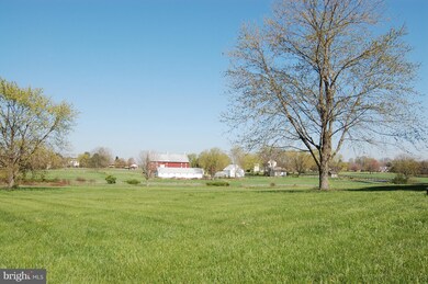 6708 Sage Ct, Adamstown, MD 21710 - photo 2