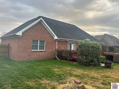 2371 Cobblestone Dr, Henderson, KY 42420 - photo 6