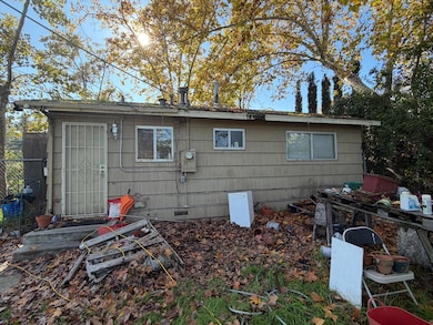 645 Lindsay Ave, Sacramento, CA 95838 - photo 5