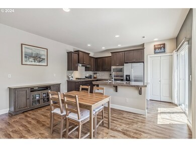 15539 SE Dove Ln, Happy Valley, OR 97015 - photo 4