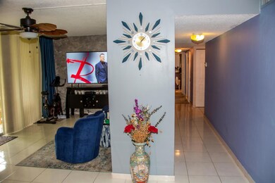 3821 Environ Blvd unit 203, Lauderhill, FL 33319 - photo 7