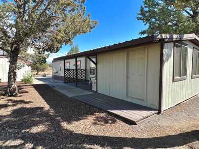 6100 S Highway 97 unit 39, Redmond, OR 97756 - photo 2