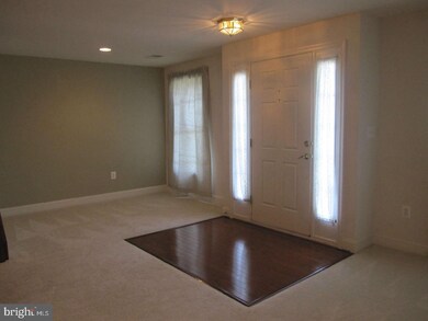 43012 Matties Terrace, Chantilly, VA 20152 - photo 2