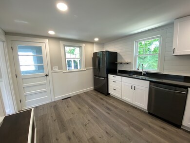 656 Front St, Weymouth, MA 02188 - photo 3
