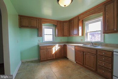 838 Jenny Wren Dr, Martinsburg, WV 25404 - photo 6