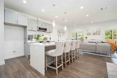 505 Neyland St unit A, Houston, TX 77022 - photo 7