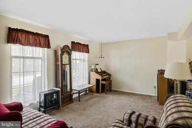 105 Baker Ave, Atco, NJ 08004 - photo 4