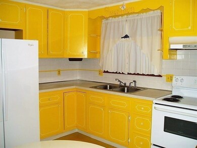 80 Jackson St, Taunton, MA 02780 - photo 5