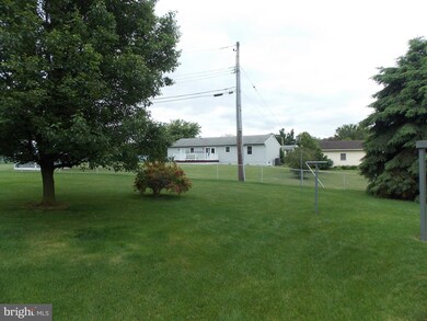 1408 Outer Ct, Hagerstown, MD 21742 - photo 5