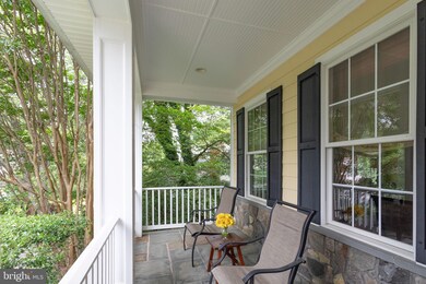 914 Park St SE, Vienna, VA 22180 - photo 3