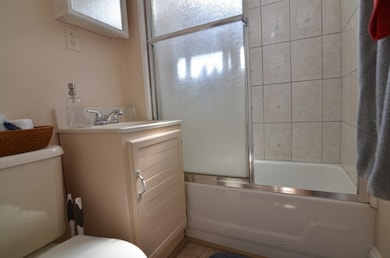 12 Wentworth St unit 1, Malden, MA 02148 - photo 2