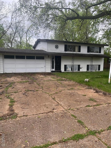 7316 Elm Grove Ct, Hazelwood, MO 63042 - photo 2