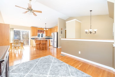 127 Curtiss St, Bristol, CT 06010 - photo 7