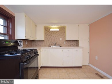 489 Manatawny St, Pottstown, PA 19464 - photo 6