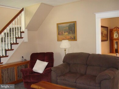 185 E Parkway Ave, Chester, PA 19013 - photo 5