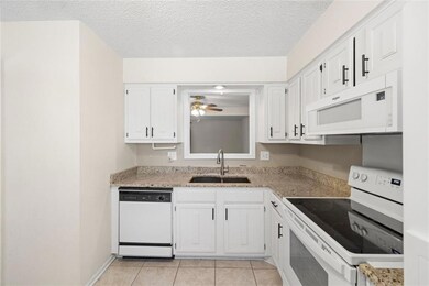 11208 W 71st Terrace, Shawnee, KS 66203 - photo 3