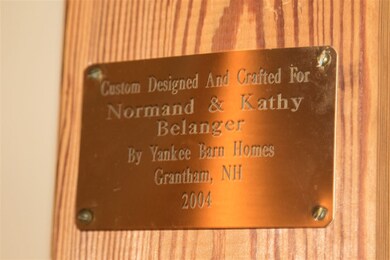 24 Spruce Dr, Lincoln, NH 03251 - photo 2