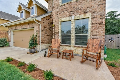 18911 S Sapling Oaks Place, Magnolia, TX 77355 - photo 3