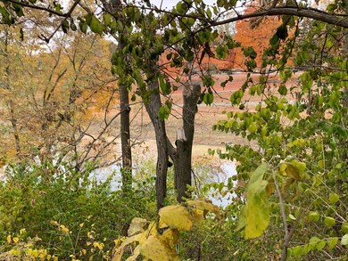 708 W Main St, Muncie, IN 47305 - photo 4