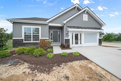 1 Autumn Bluffs Ct, Fenton, MO 63026 - photo 2