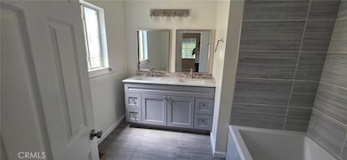 947 S Sycamore Ave, Los Angeles, CA 90036 - photo 2