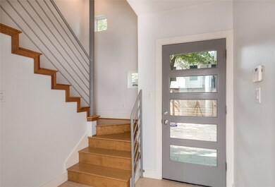 1914 Ridgewood St unit C, Houston, TX 77006 - photo 5